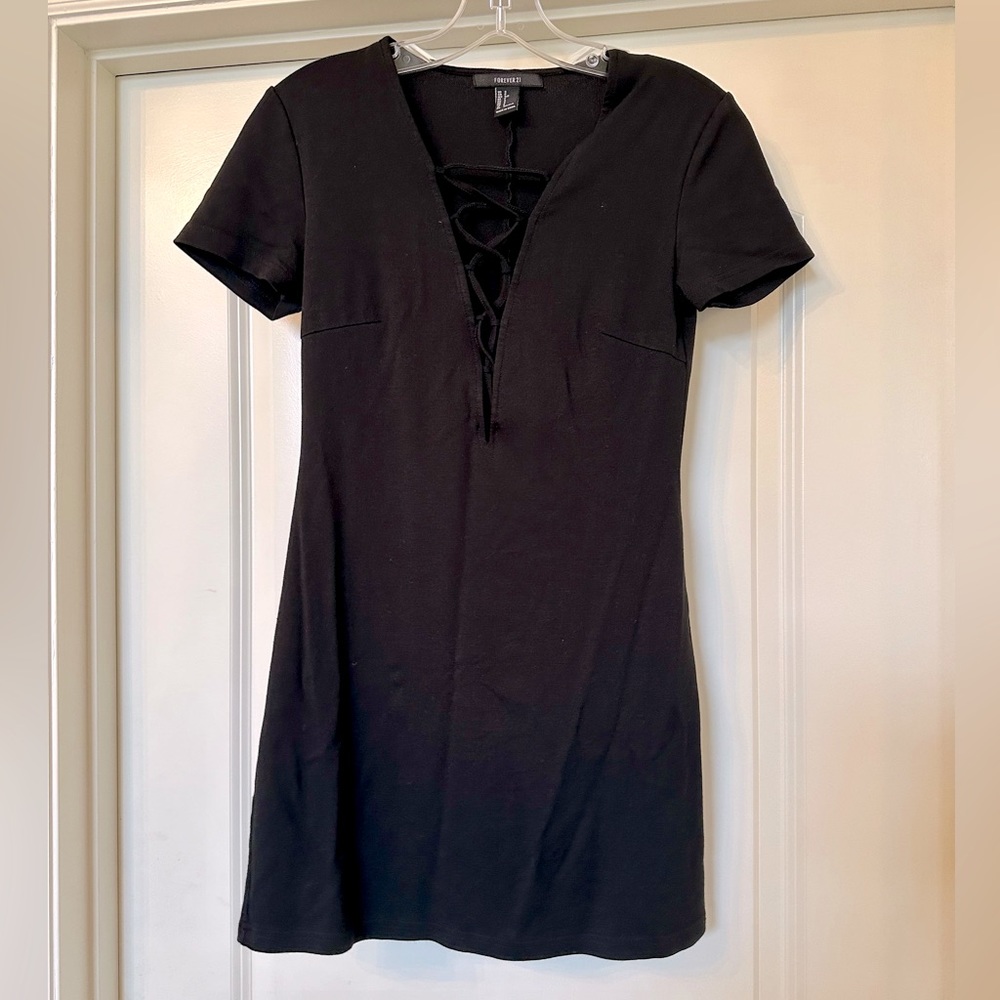 Forever21 - Adorable Black Open Neckline Dress - Perfect Condition!